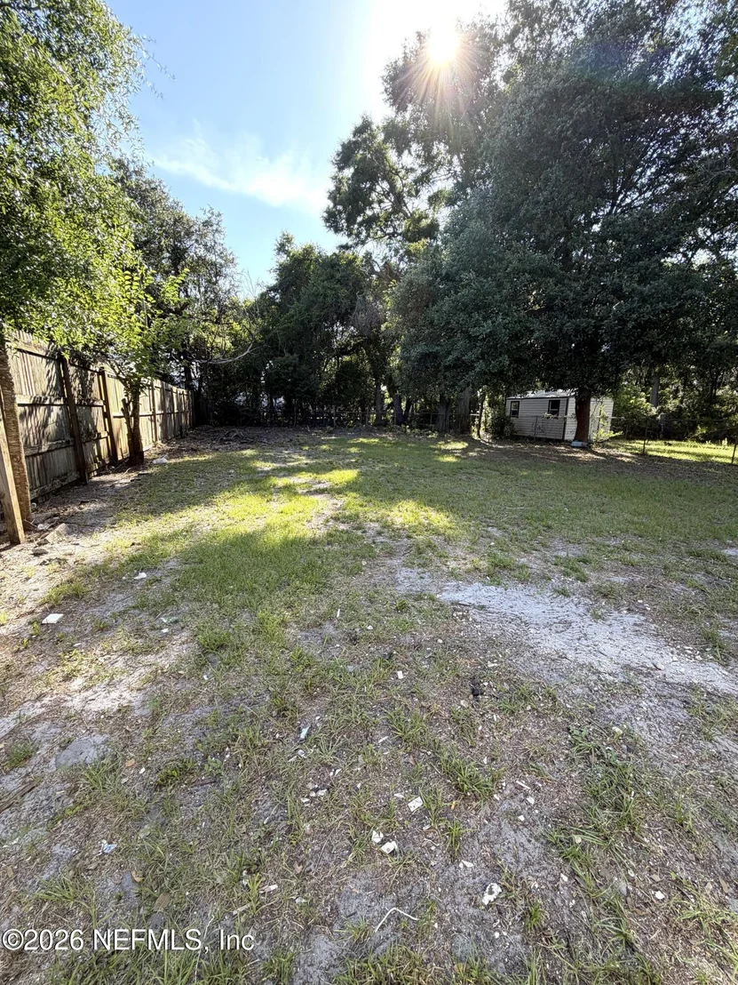Photo of 5602 LONG ST Street