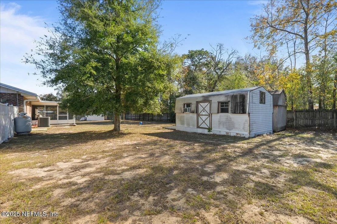 Photo of 105 CRESTWOOD Drive