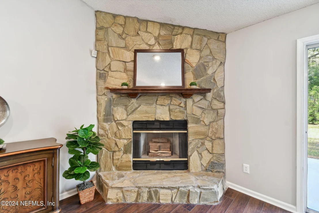 Photo of 8779 HAMMOND FOREST Drive