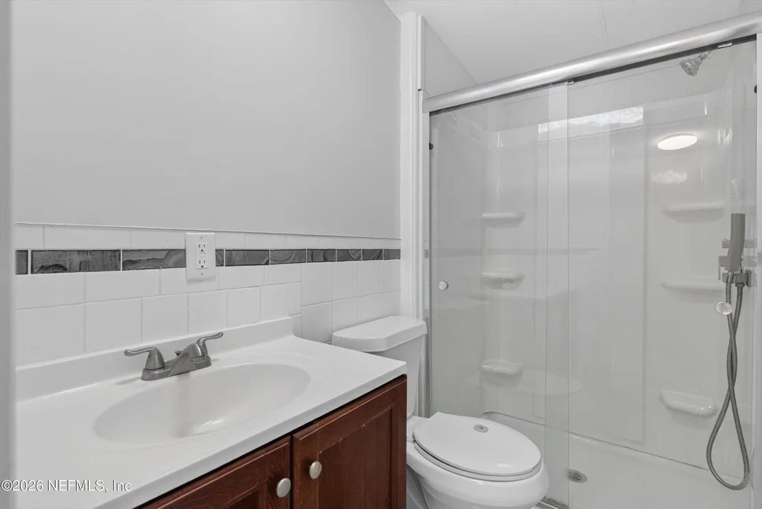 Photo of 4565 APPLETON Avenue