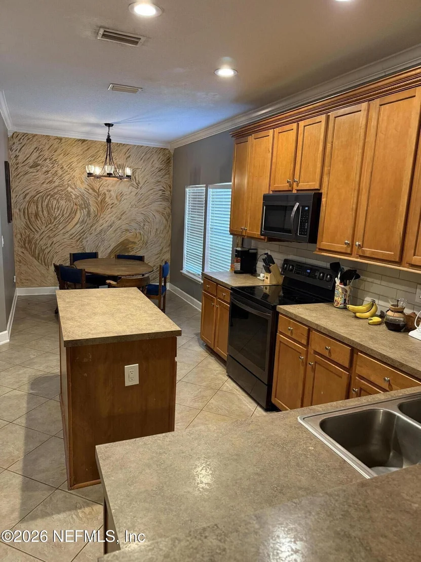 Photo of 12404 CADLEY Circle
