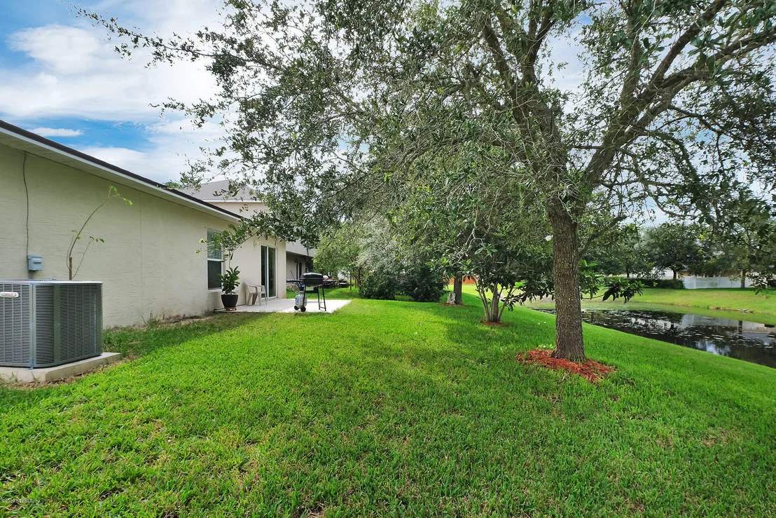 Photo of 196 KING ARTHUR Court