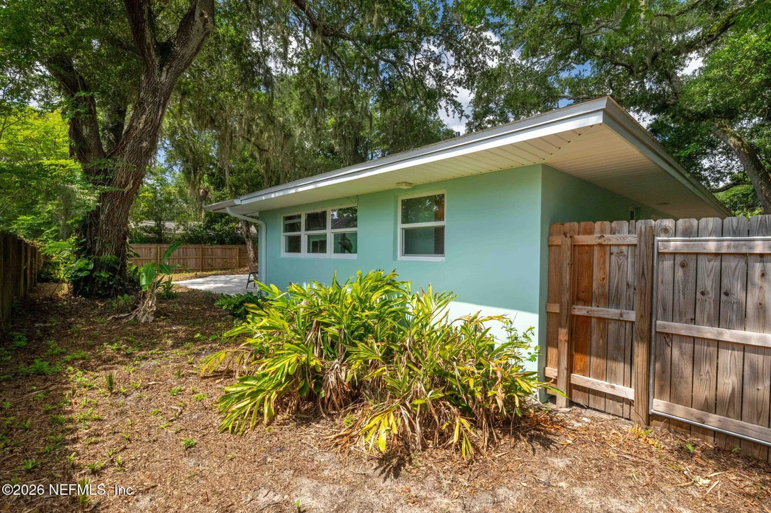 Photo of 62 WILLOW Drive