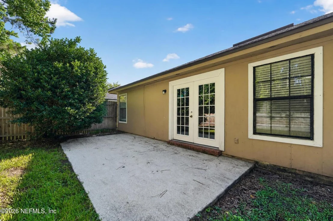 Photo of 398 WILLOW GREEN Drive