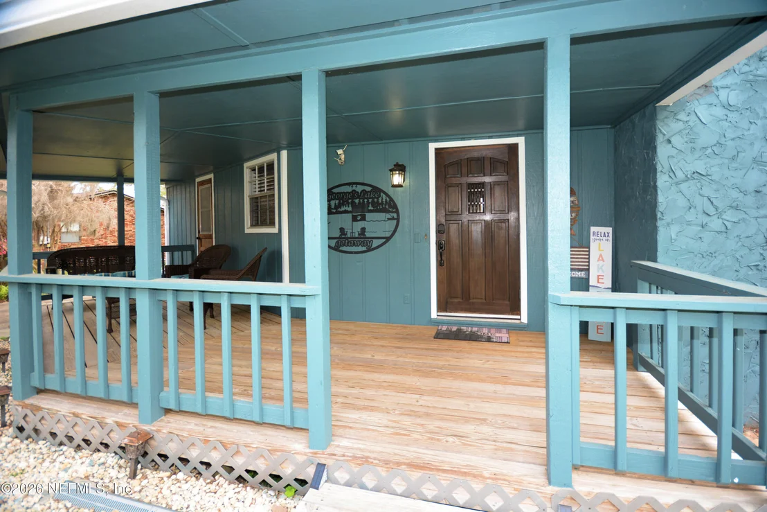 Photo of 176 LAKE Drive