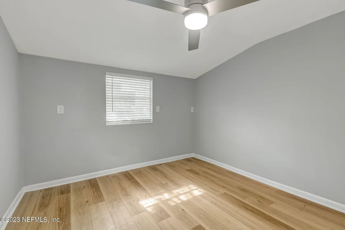 Photo of 6816 CINDERELLA Road