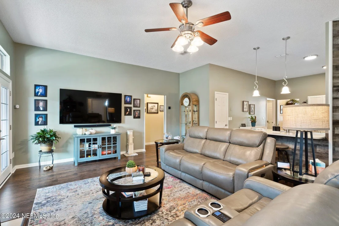 Photo of 14616 GREENOVER Lane