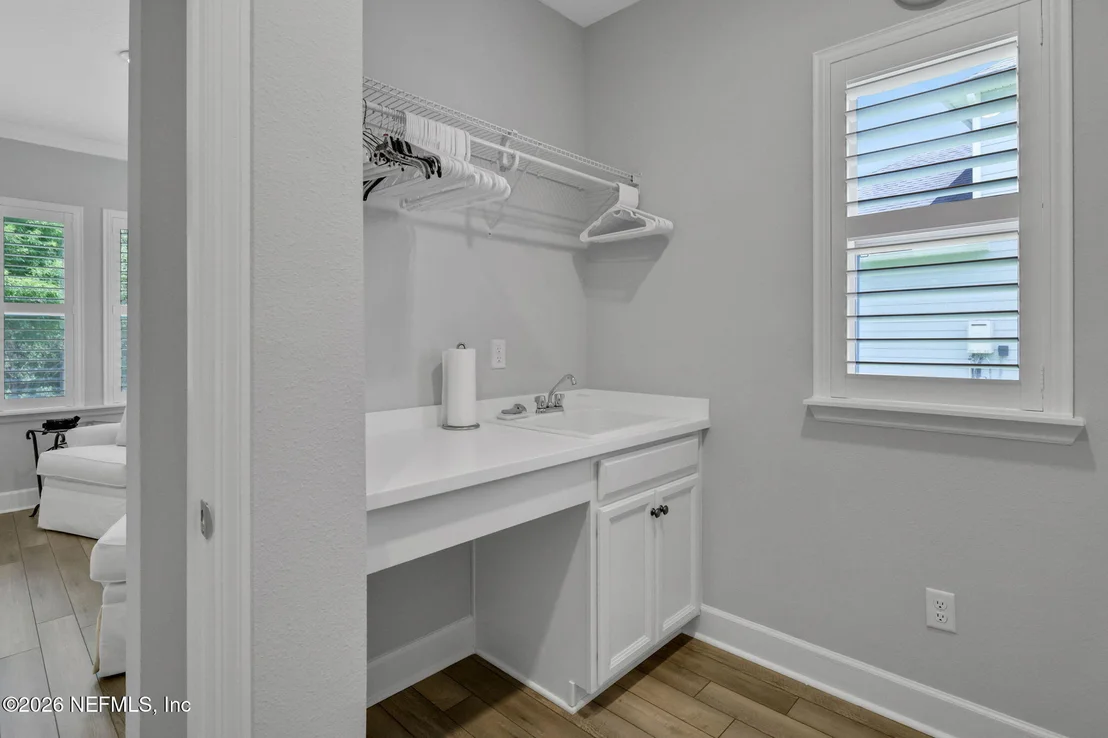 Photo of 146 CLARENDON Road
