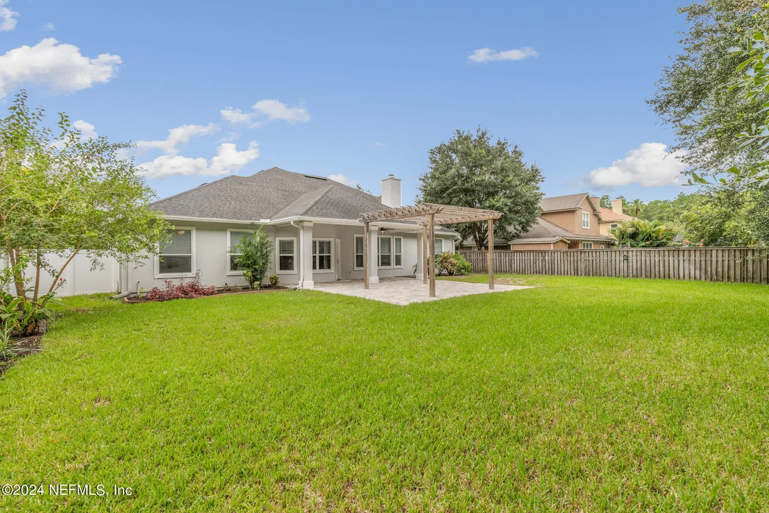 Photo of 4120 LONICERA Loop