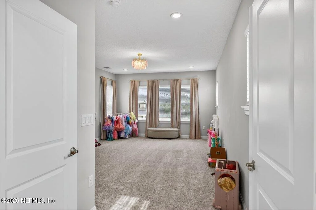 Photo of 137 TRADESMAN Lane