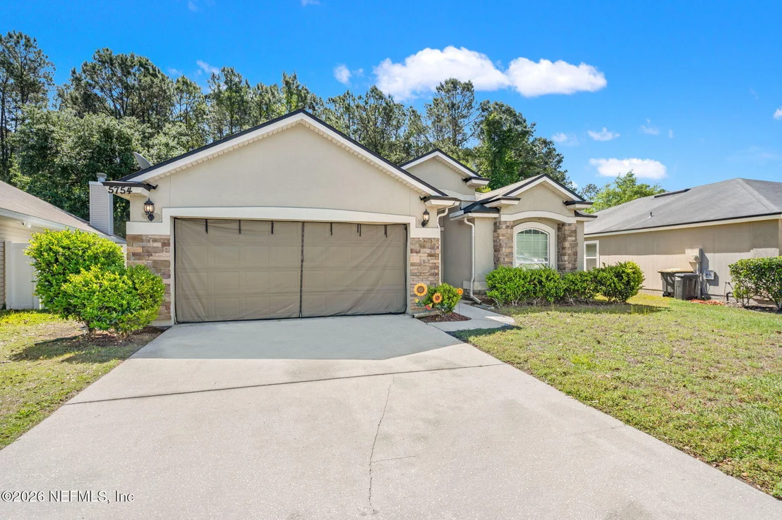 Photo of 5754 ROYALTY Road