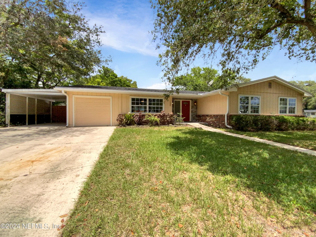 Photo of 150 SHORES Boulevard