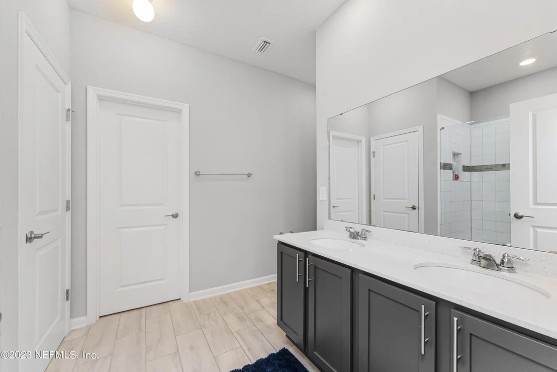 Photo of 1414 KNUDSON Drive