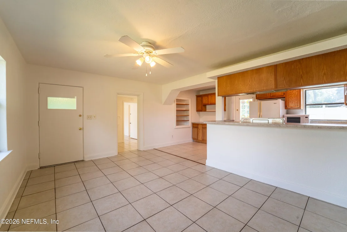 Photo of 5308 N RIVER Road
