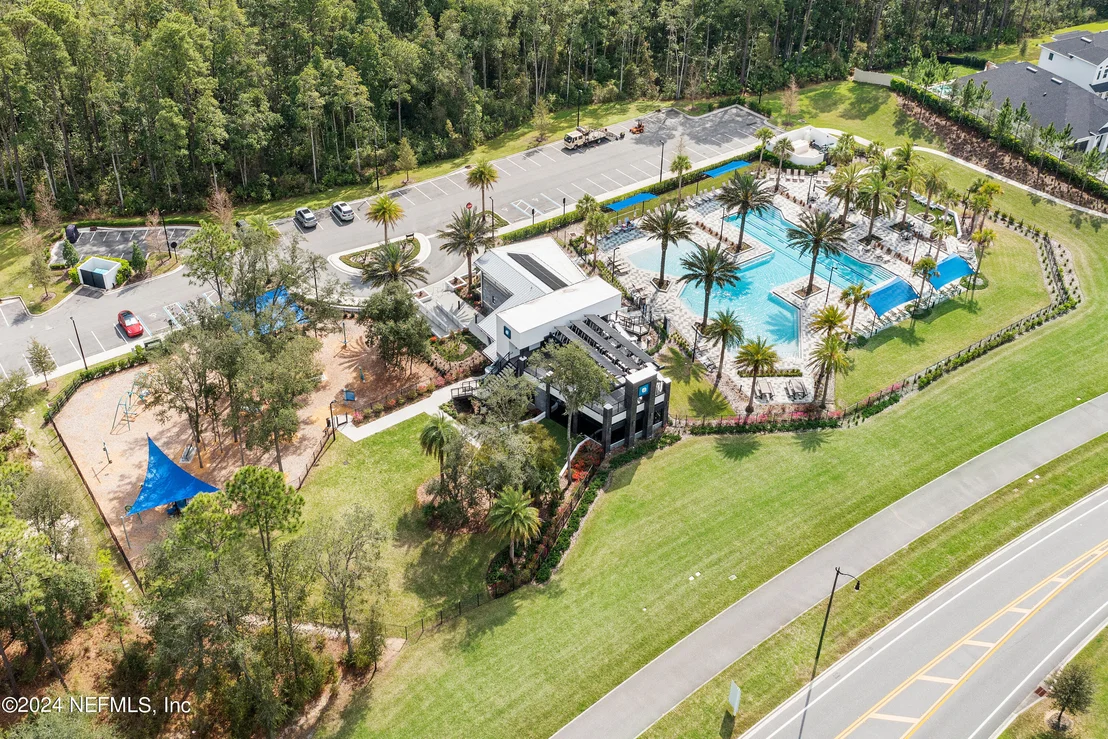 Photo of 10468 SILVERBROOK Trail