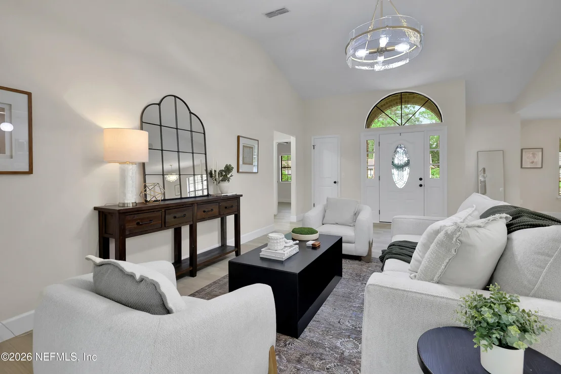 Photo of 408 HARVEST BEND Drive