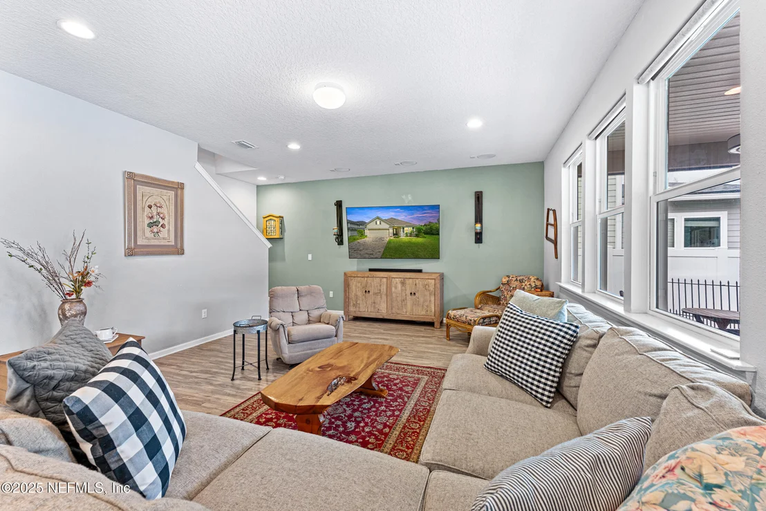 Photo of 463 TUMBLED STONE Way