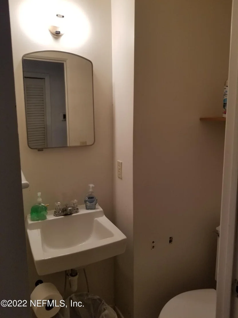 Photo of 6212 N SPRINKLE Drive