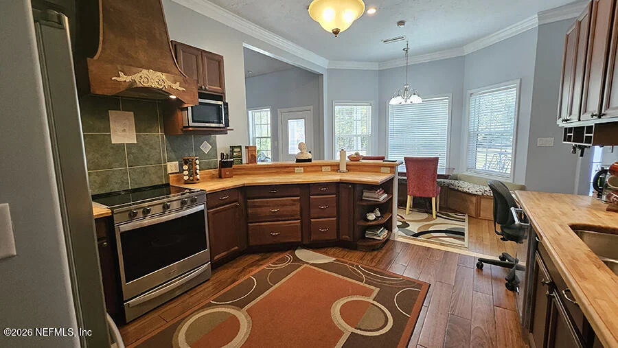 Photo of 200 MOCKINGBIRD Court