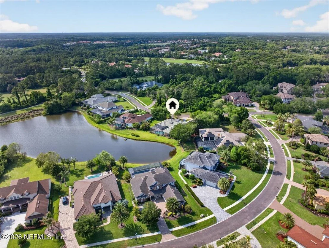 Photo of 161 N RIVER Drive