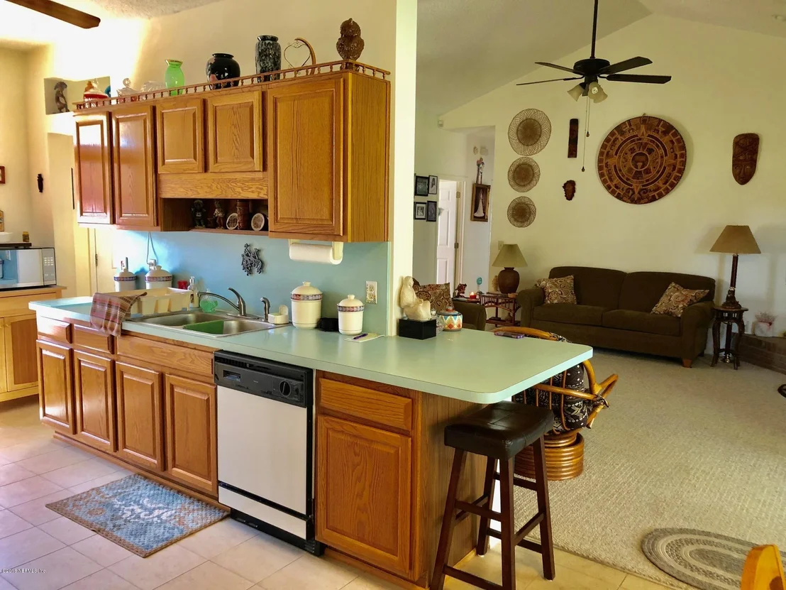 Photo of 751 COLE Road