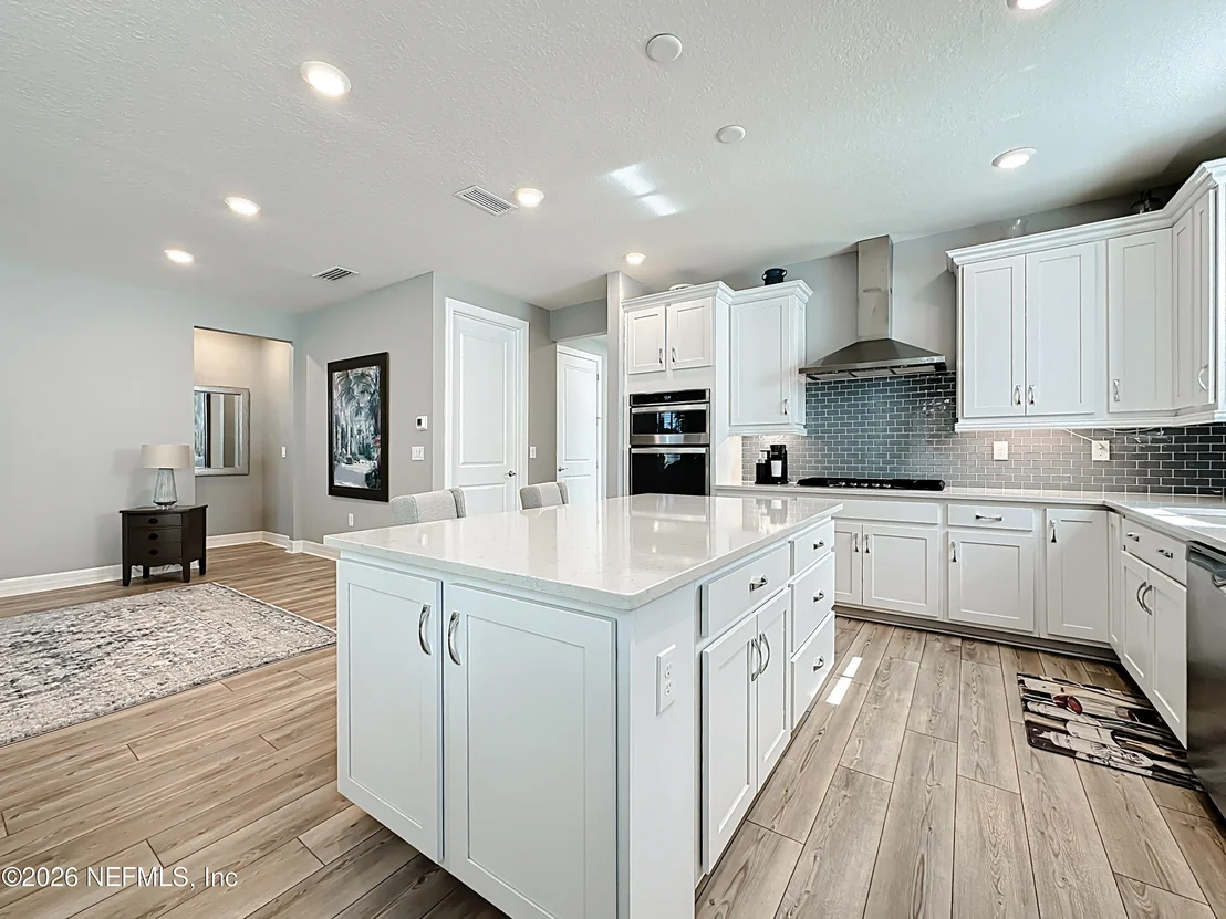Photo of 11012 TOWN VIEW Drive