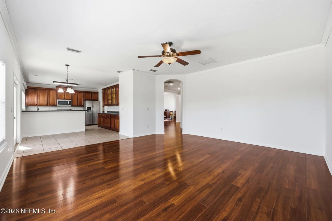 Photo of 936 LAS NAVAS Place