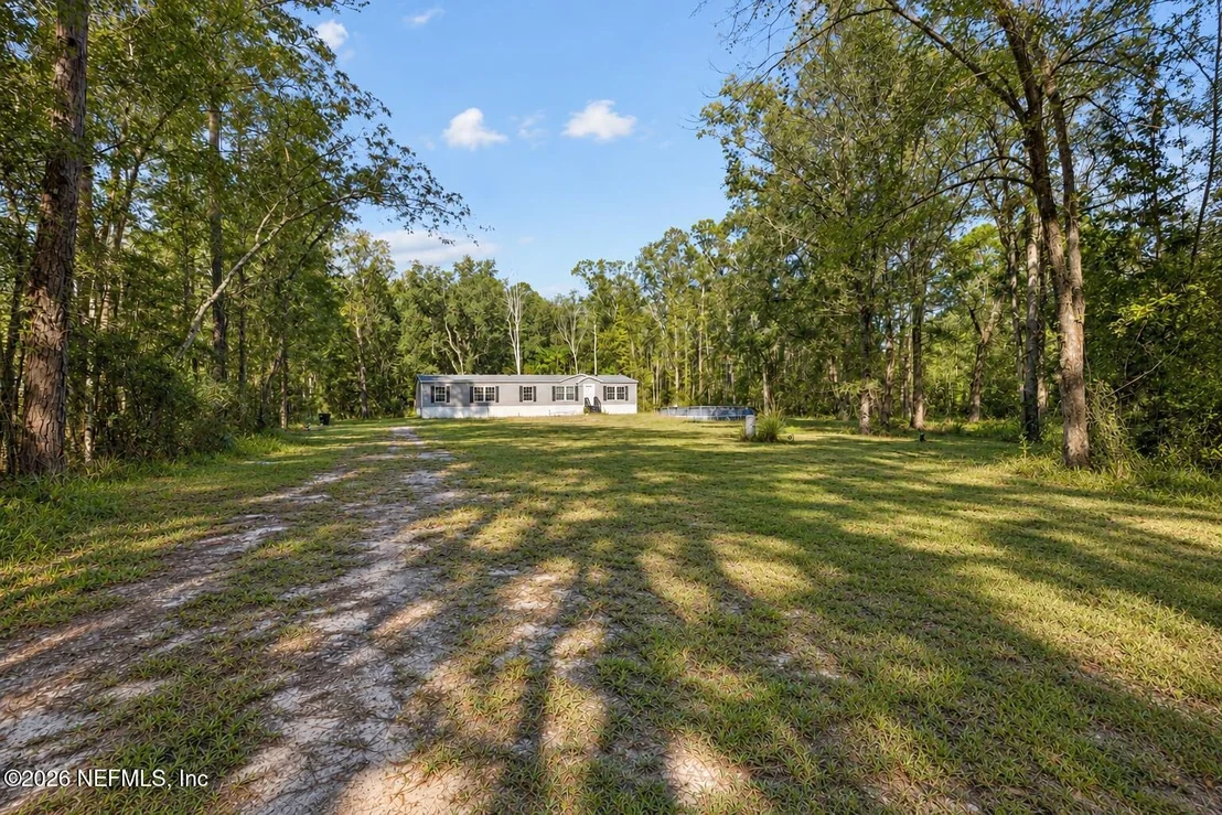 Photo of 7720 CRANBROOKE Road