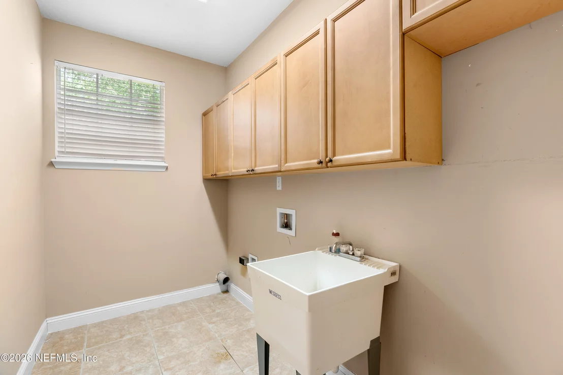 Photo of 3857 CARDINAL OAKS Circle