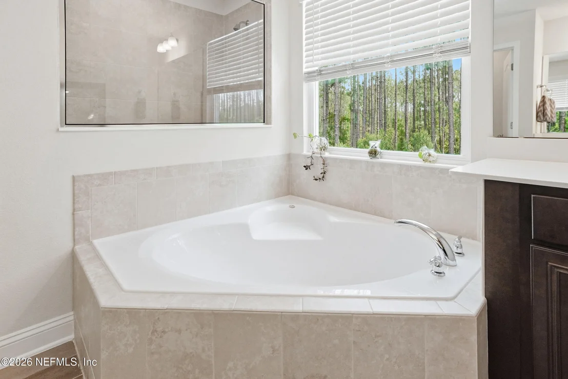 Photo of 509 GLASGOW Drive