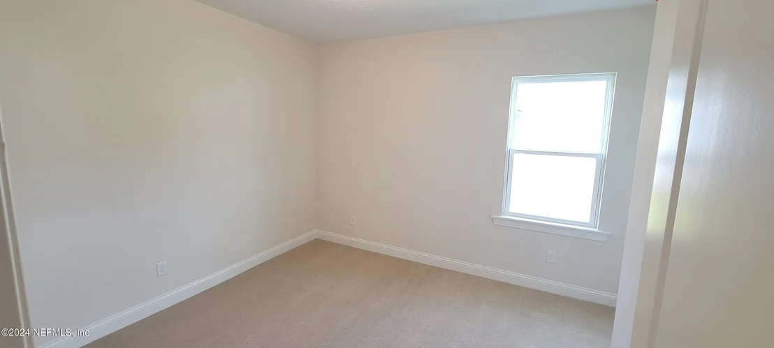 Photo of 497 HILLENDALE Circle