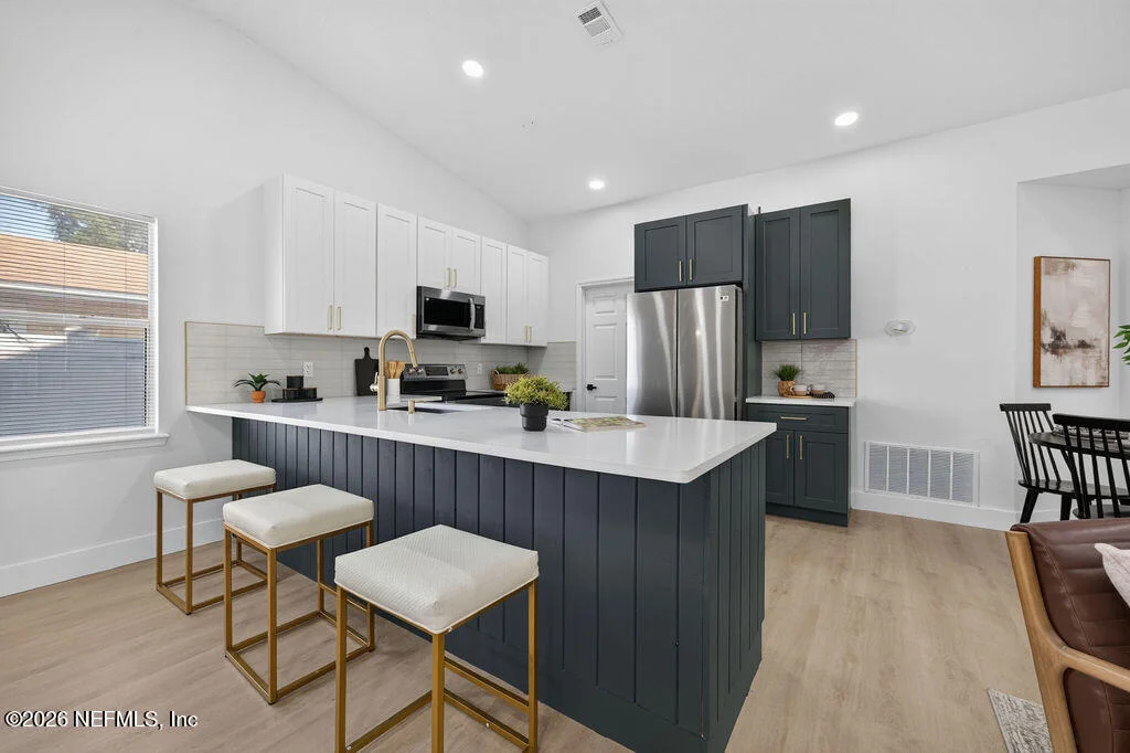 Photo of 8050 MARSEILLES Drive