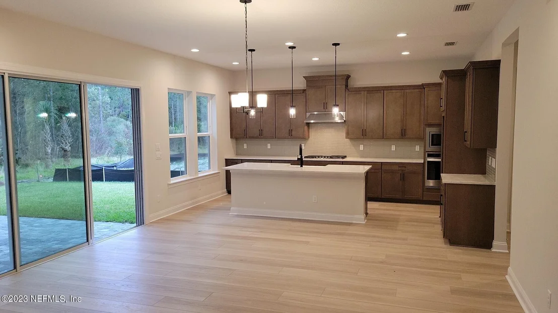 Photo of 478 HILLENDALE Circle