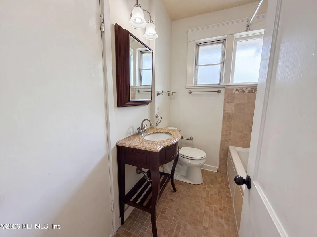 Photo of 1620 CHERRY Street