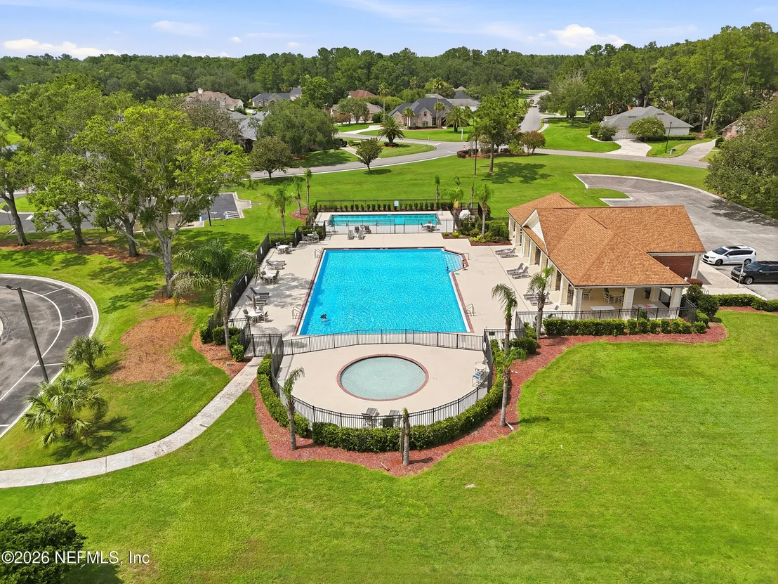 Photo of 668 FINGAL Drive