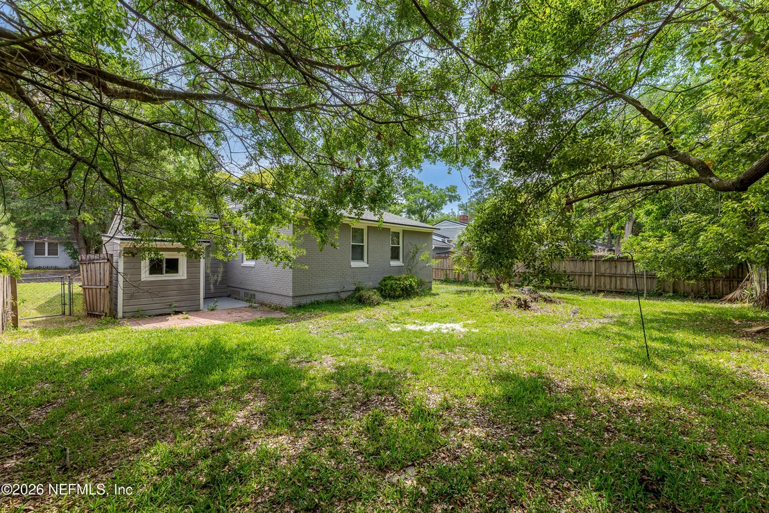 Photo of 1052 WILLIS Drive