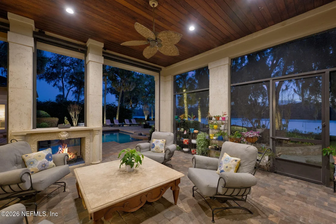 Photo of 24733 HARBOUR VIEW Drive