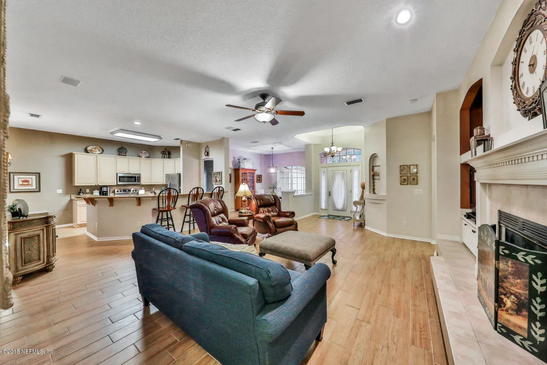 Photo of 7836 TIMBERLIN PARK