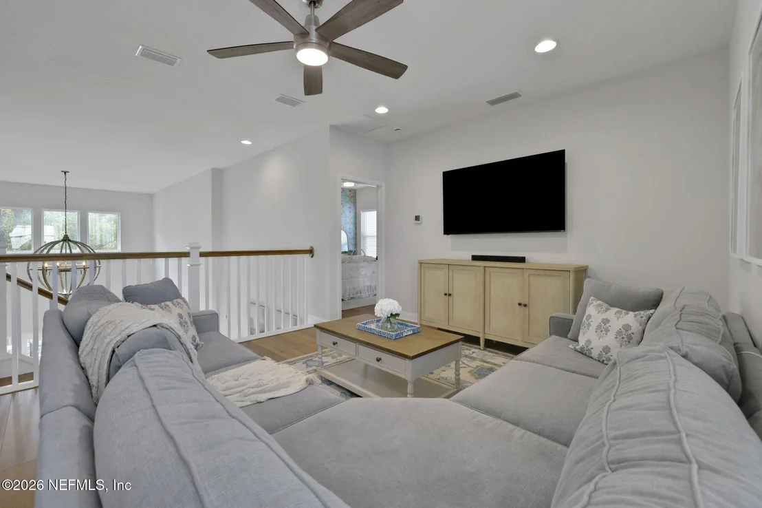 Photo of 431 CAIDEN Drive