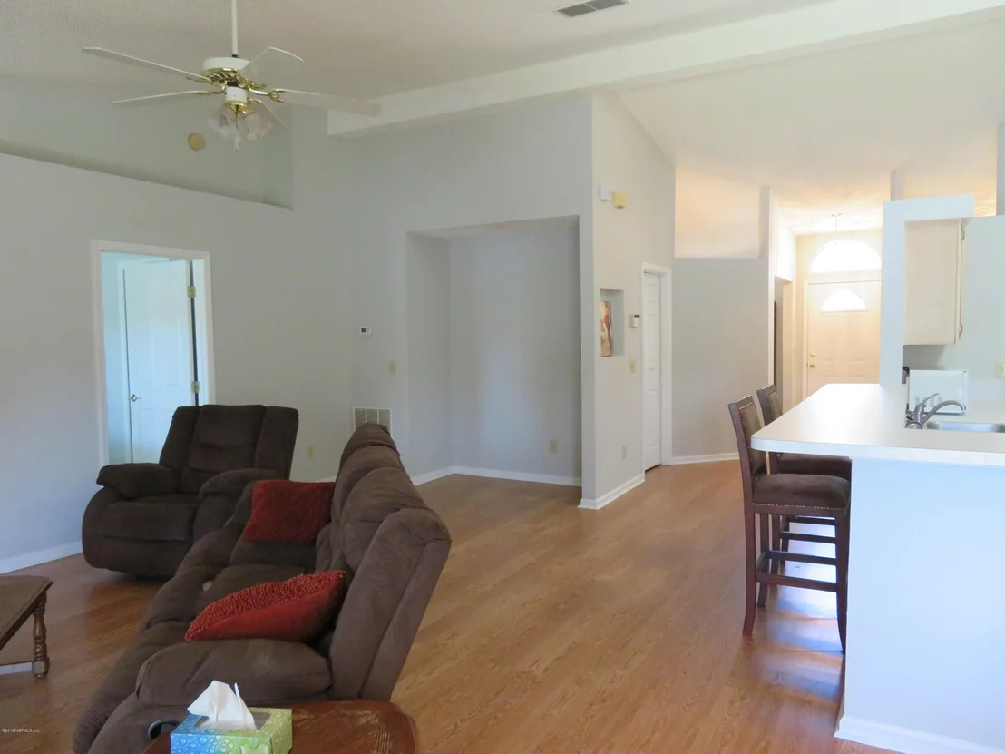 Photo of 11877 SWOOPING WILLOW Road