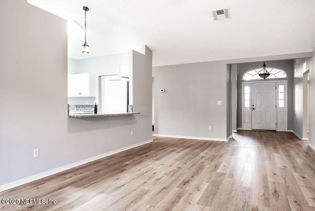 Photo of 551 TIMBER TRACE Court