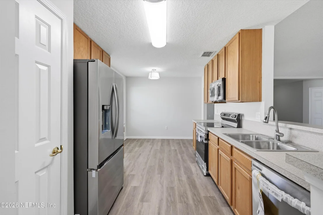 Photo of 1034 DRAKEFEATHER Drive