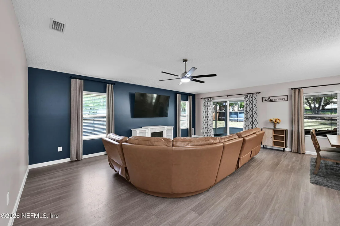 Photo of 5338 COUNTY ROAD 352