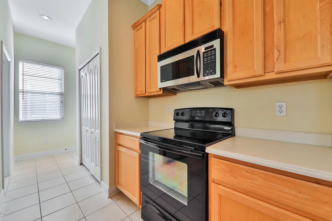 Photo of 804 RILEY Lane