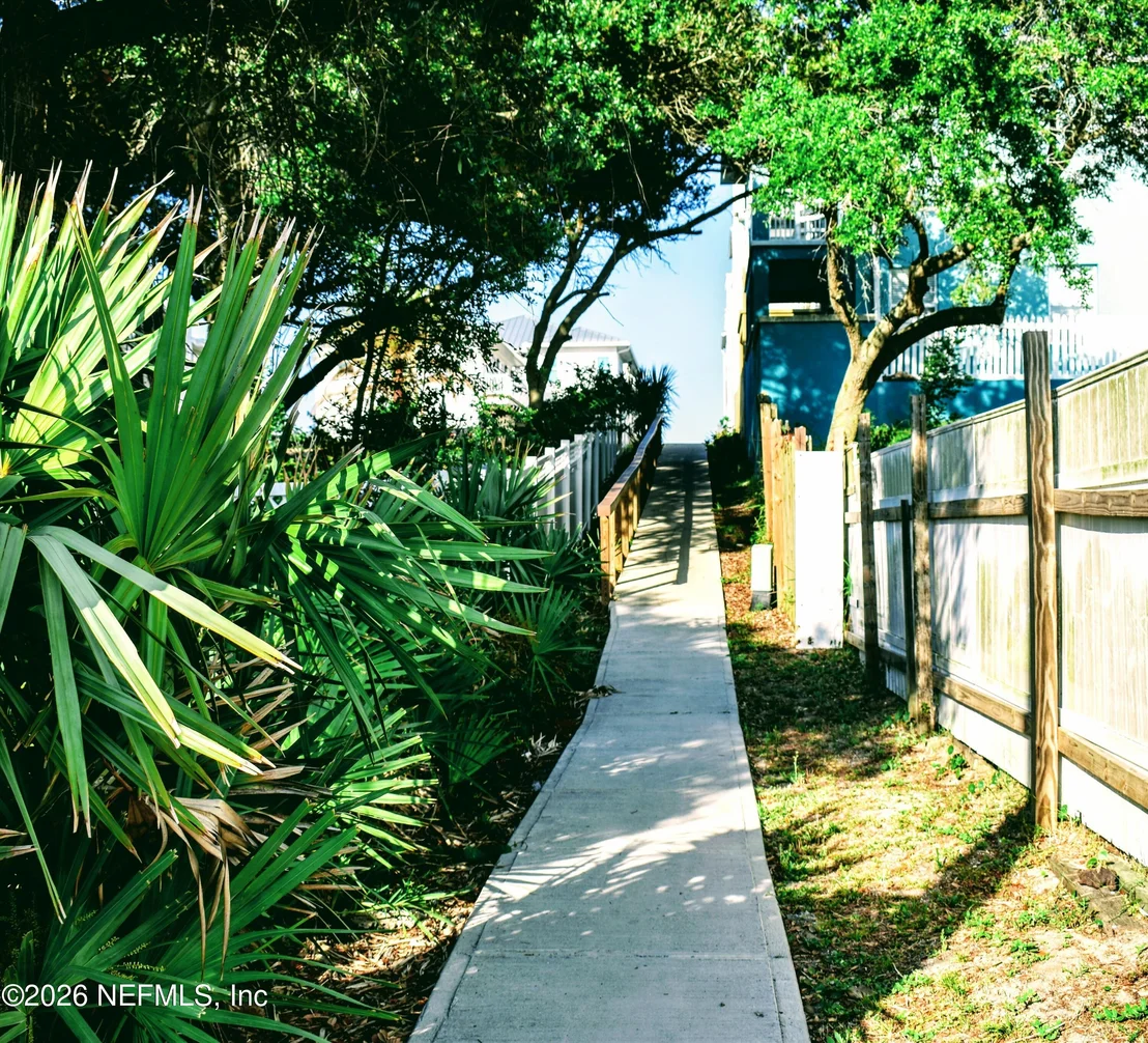 Photo of 225 PIZARRO Road