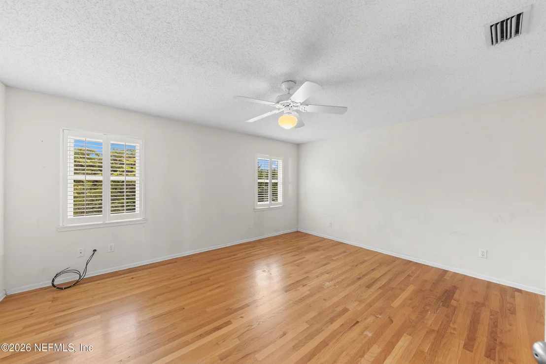 Photo of 124 BEACHSIDE Drive