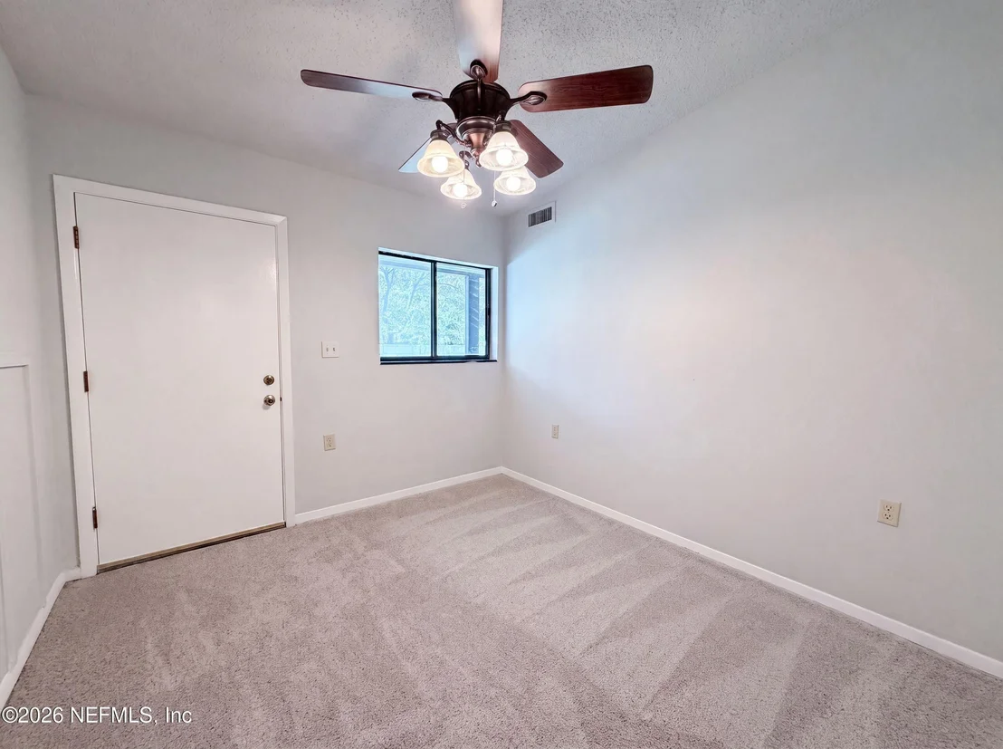 Photo of 1605 RAIFORD Road