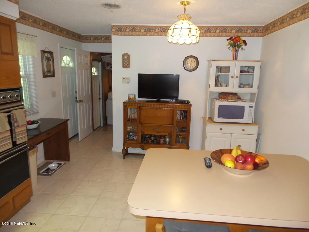 Photo of 7081 CATLETT Road