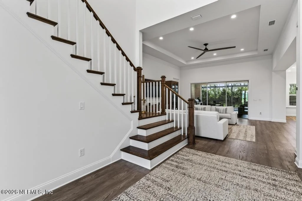Photo of 383 SAPLING Terrace