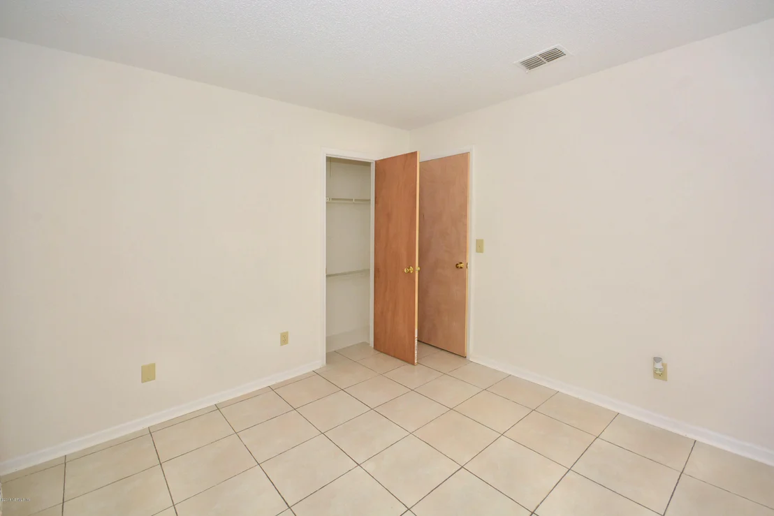 Photo of 13621 PICARSA Drive